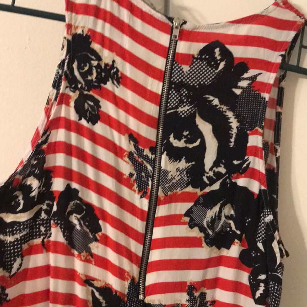 Wayf Dress - Picture 3 of 4